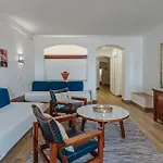 Ξενοδοχείο με διαμερίσματα Borda D'agua 3*