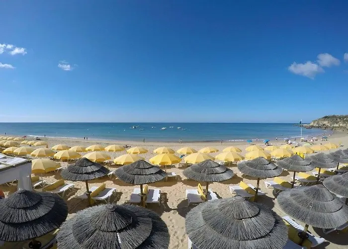 Borda D'agua Aparthotel 3*